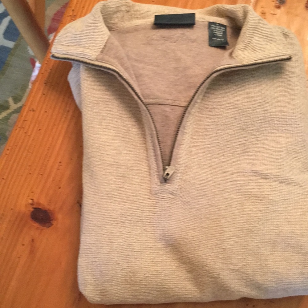 Mans reversible long sleeve zip front sweater